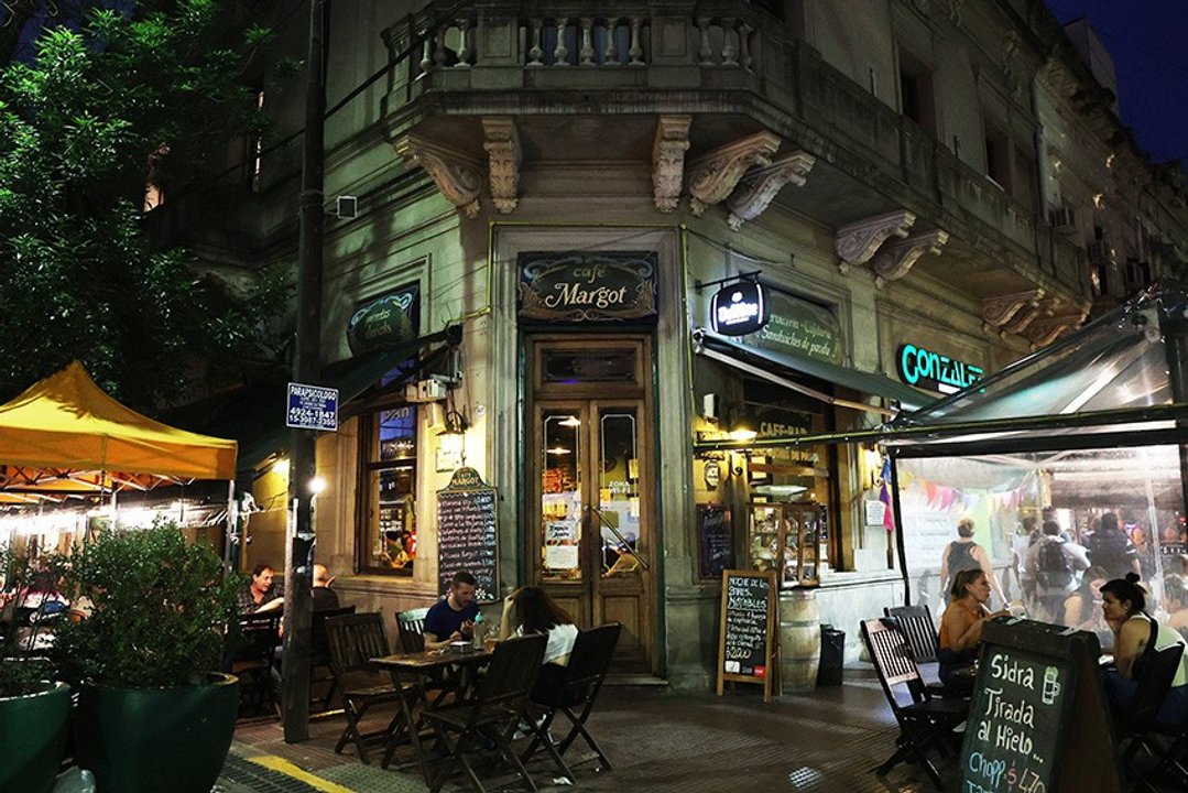Todo listo para la Noche de los Bares Notables en Buenos Aires