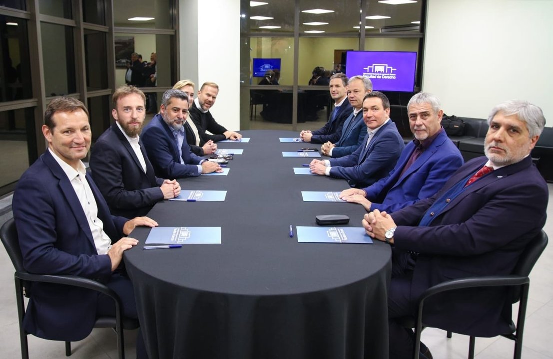 Molea reunió a intendentes de la Tercera en la previa de las elecciones del Consejo de la Magistratura