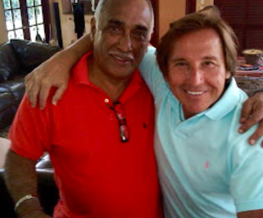 Ricardo Montaner despide a Oscar 'El Negro' González Oro