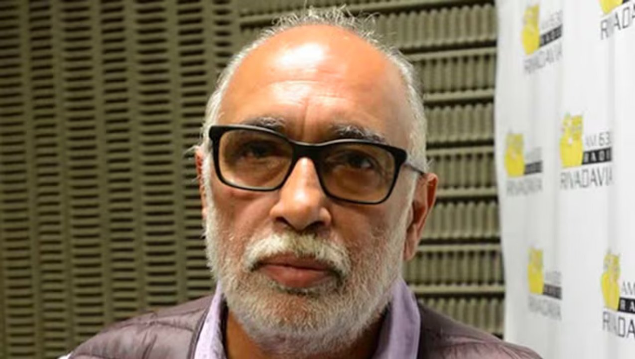 Homenaje de Radio Rivadavia a Oscar Negro González Oro