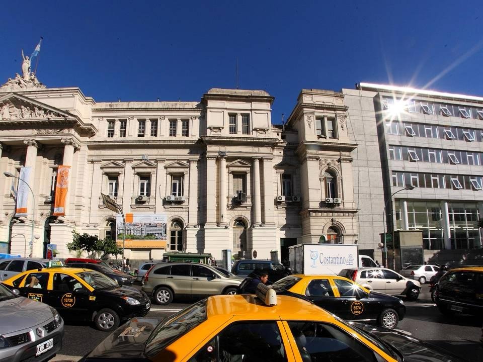 La Facultad de Económicas de la UBA ofrecerá asesoramiento y capacitaciones contables gratuitas