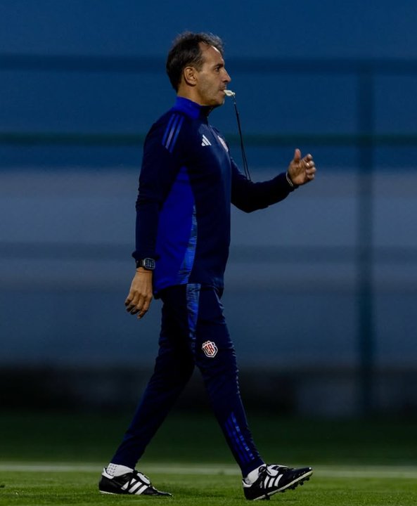 Fernando “Bocha” Batista fue despedido como entrenador de Costa Rica