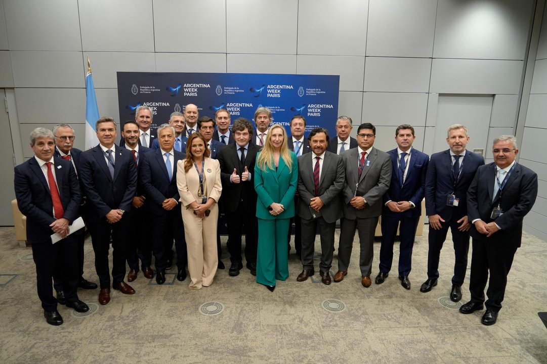 Milei recibió a los gobernadores tras su discurso en la OCDE