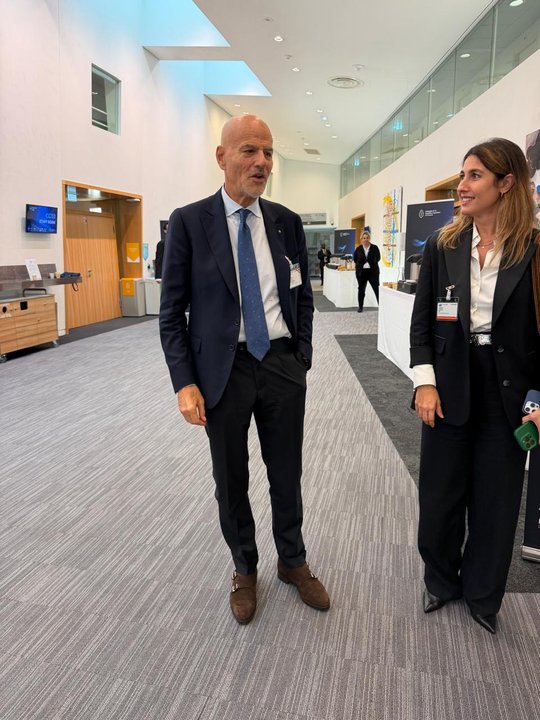 Claudio Descalzi, CEO de Eni, durante Argentina Week en París