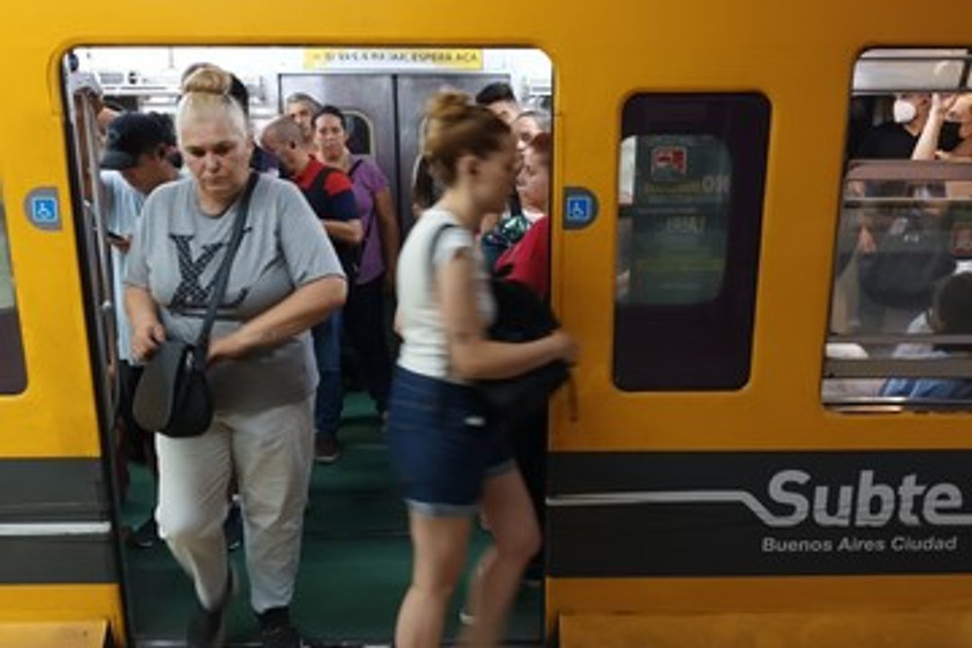 Formación de la Línea B del Subte de Buenos Aires