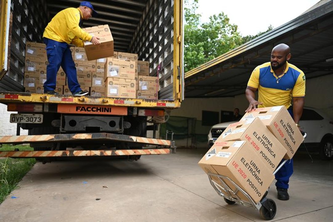 Elecciones en Brasil: competirán 13 fórmulas