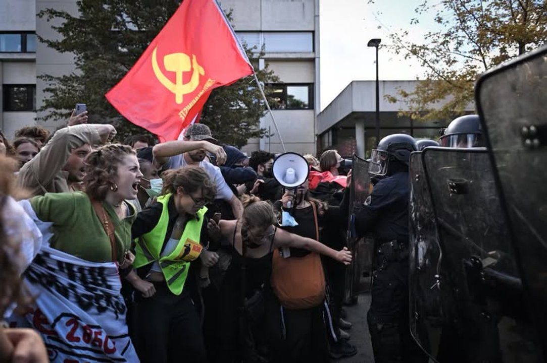 Continúa la revuelta estudiantil en Francia