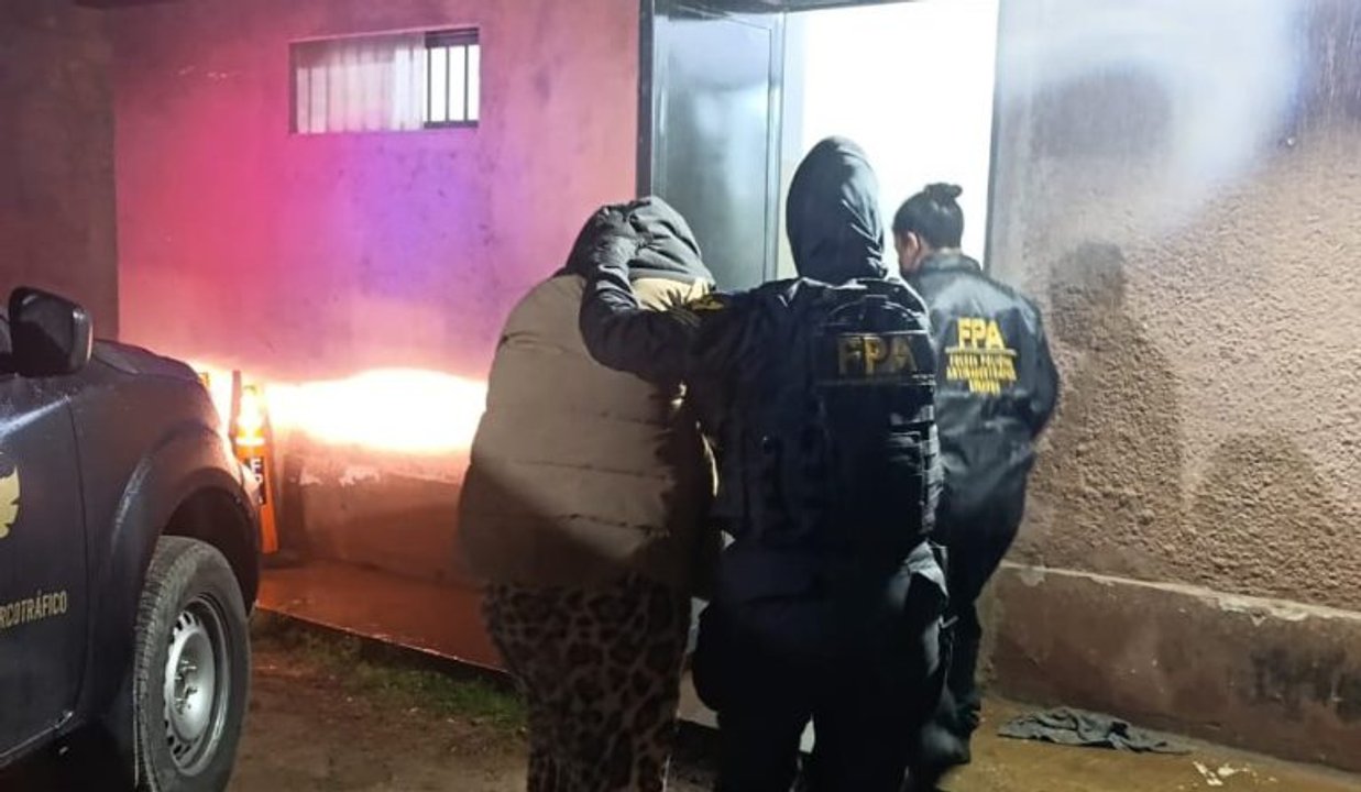 Córdoba: Detienen a dos mujeres con cocaína tras evadir control policial