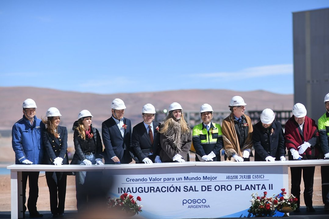 Karina Milei y Santilli participaron de la inauguración de una nueva planta de litio: producirá 100.000 toneladas anuales
