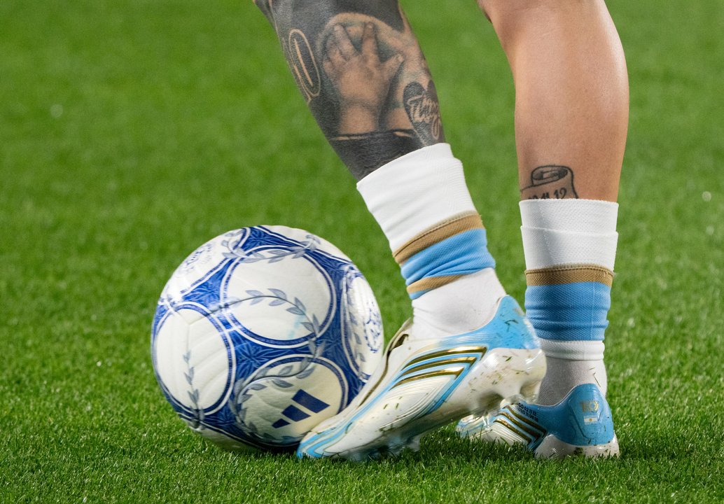 Ovación y aplausos en el último calentamiento de Lionel Messi con la Selección argentina