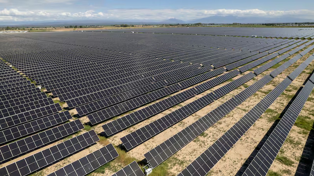 Genneia inauguró en San Juan el parque solar más grande de la provincia con una inversión de US$ 110 millones