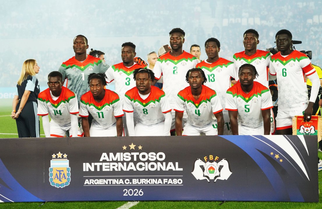 El presidente de Burkina Faso considera tomar el control de la Federación de Fútbol