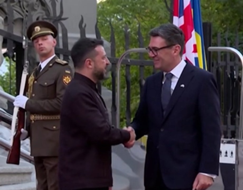 Reino Unido respalda a Zelensky tras las críticas de Trump y reafirma la presión sobre Rusia