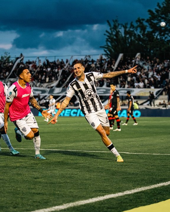 Con un golazo de Módica, Gimnasia de Mendoza volvió al triunfo tras 4 fechas ante Newell’s