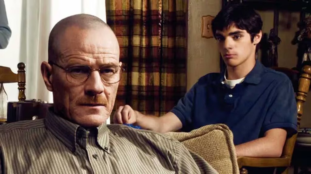 “Te extrañaré”: Bryan Cranston y el elenco de Breaking Bad despiden a RJ Mitte