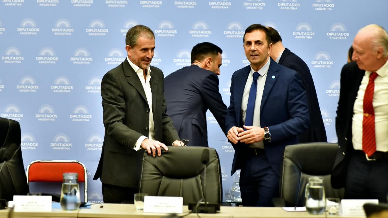 Julio Cordero expone el Presupuesto 2027 en Diputados