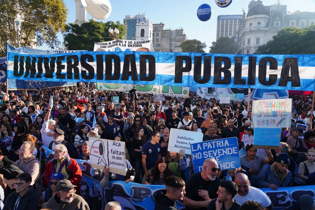 Quinta Marcha Federal Universitaria hacia el Congreso de la Nación