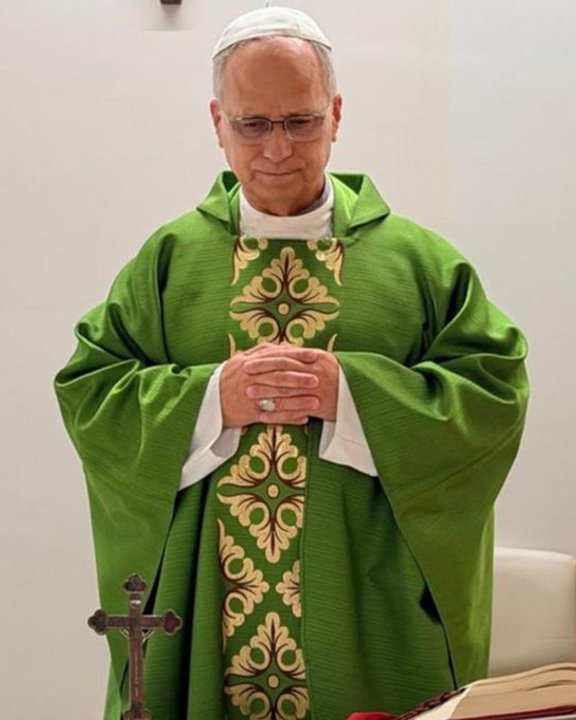 El papa León XIV durante su recuperación en el hospital Gemelli de Roma