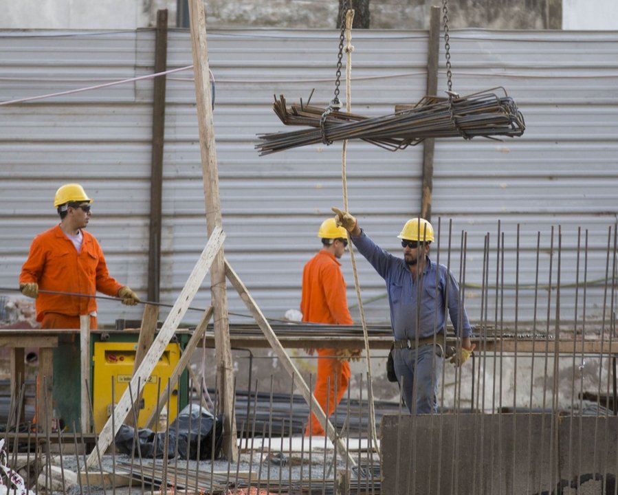 Jorge Colina analiza el crecimiento del cuentapropismo informal en Argentina