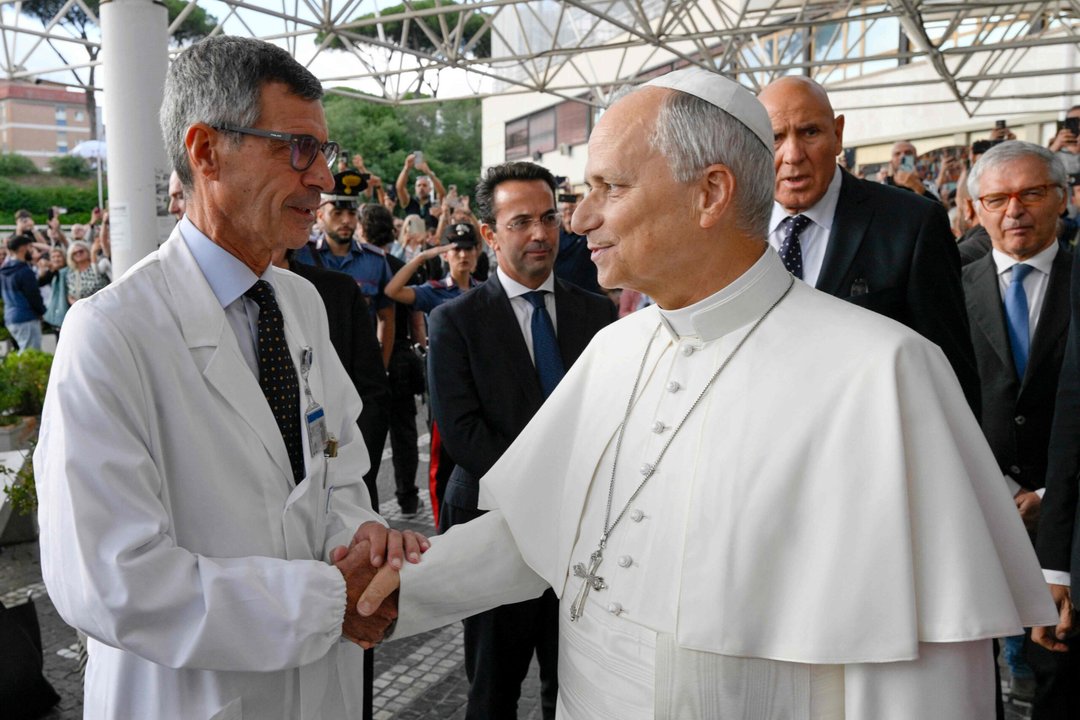 “No hay motivos clínicos para que no se pueda realizar el viaje a Sudamérica”, consideró el cirujano del papa León XIV