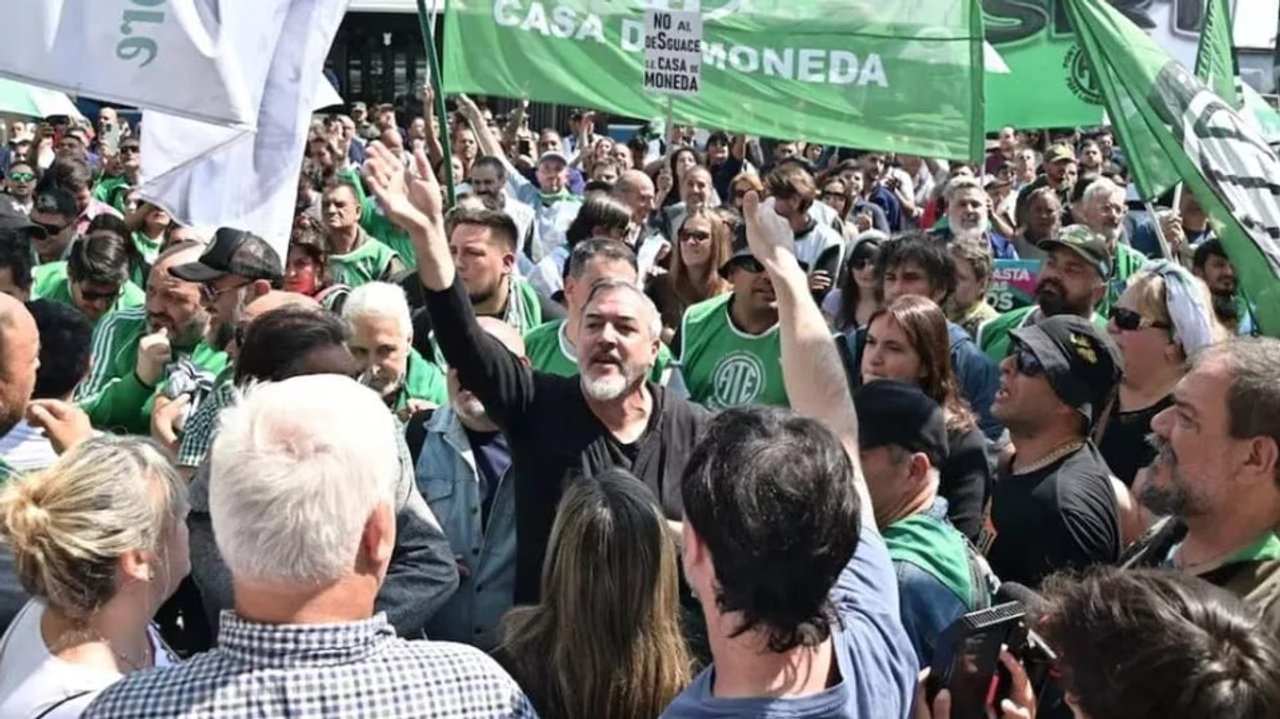 ATE marchará a la Quinta de Olivos en rechazo al plan de retiros voluntarios: “Es despido extorsivo”