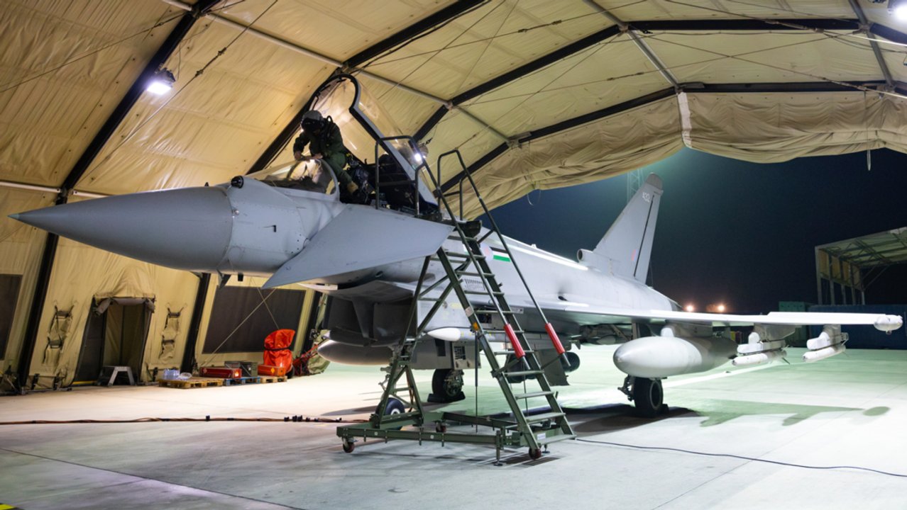 Reino Unido envía aviones de combate para defender a Arabia Saudita de ataques hutíes
