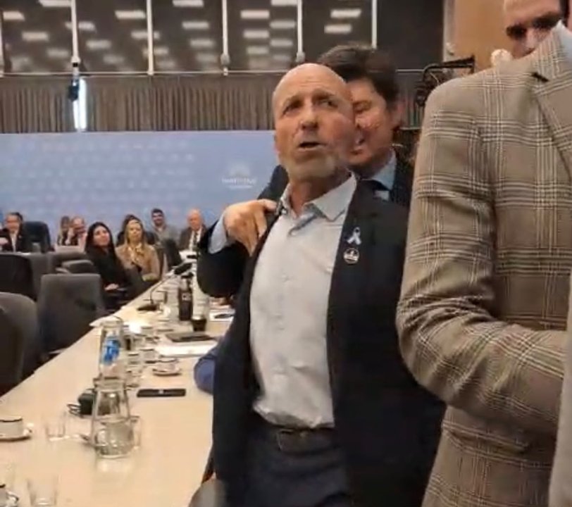 Tenso cruce entre Leone y Castagneto en Diputados