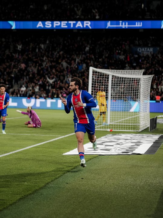 Khvicha Kvaratskhelia se perderá el resto del año por lesión en el PSG