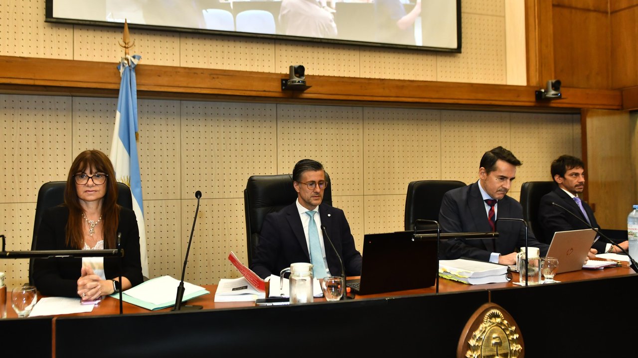 Hotesur-Los Sauces: comenzó el juicio contra Cristina y Máximo Kirchner