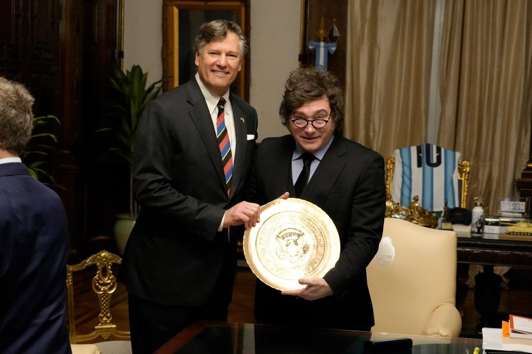 Milei recibió al vicesecretario de Estado de los Estados Unidos en la Casa Rosada