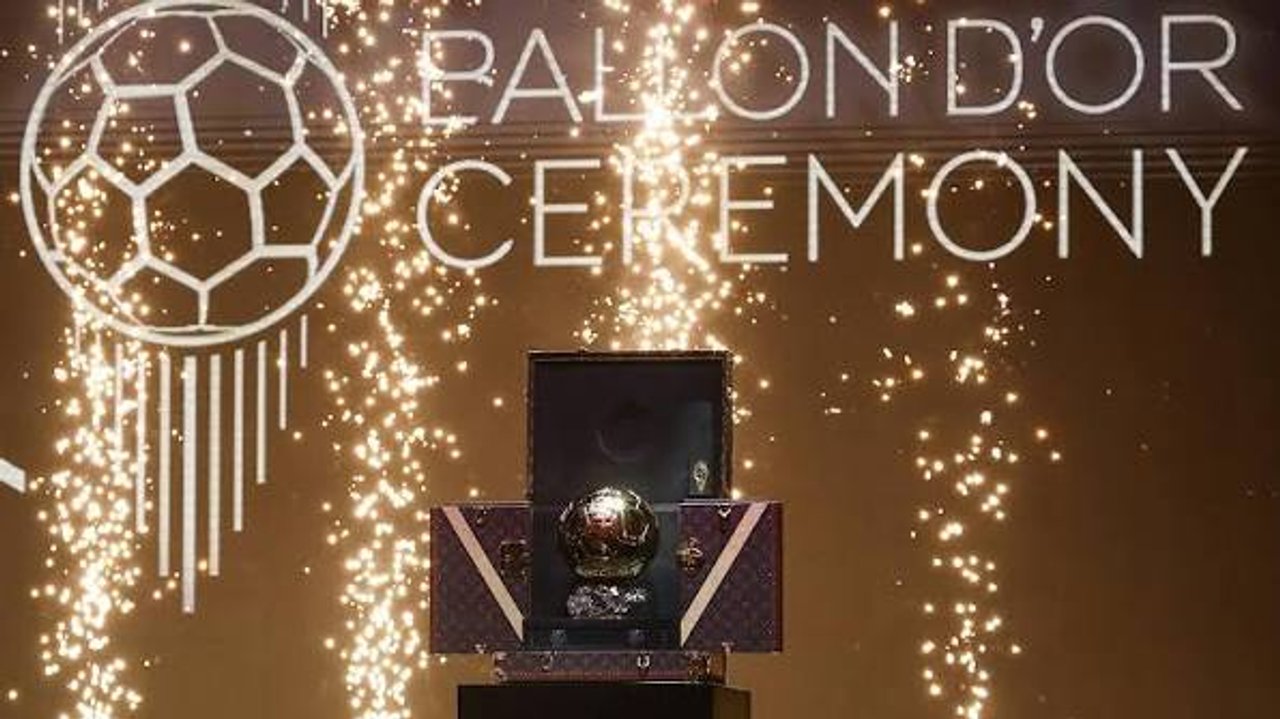 Qué otros premios se entregan en la ceremonia del Balón de Oro