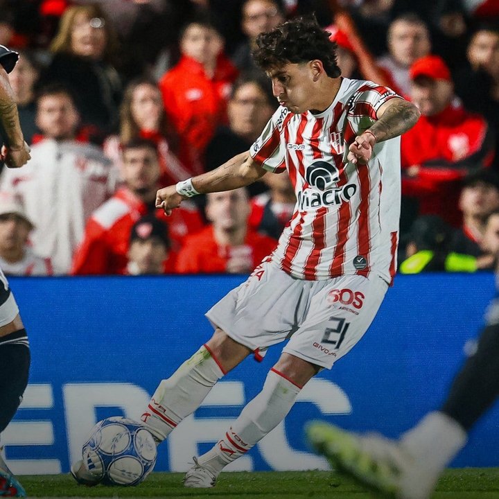 Instituto se impone a Riestra y se acerca al liderazgo de la Zona A