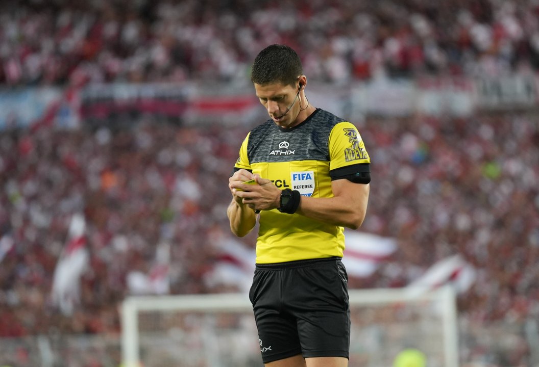 Se confirmó el árbitro del Superclásico: quién es