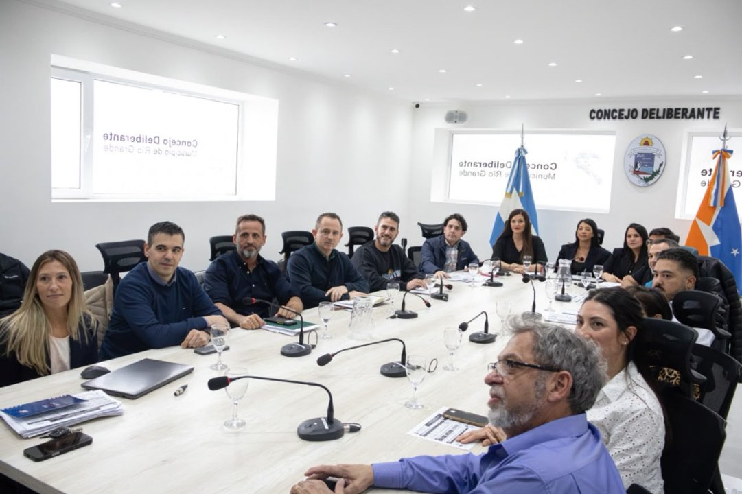 Melella bajo presión: Río Grande reclama $18.000 millones y denuncia ahogo financiero