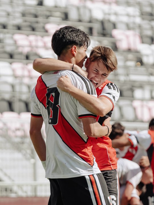 Messi Cup: con la derrota de Boca ante Ajax, River es el único argentino en las semifinales