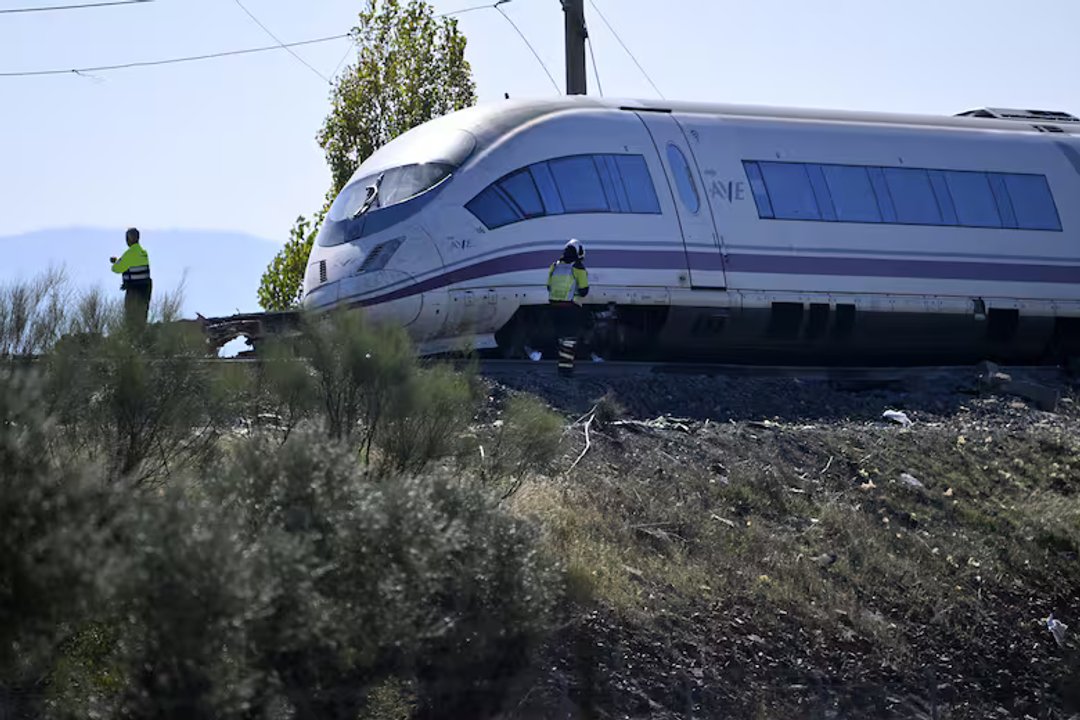 Choque de trenes en España: salieron a la luz los audios previos al impacto