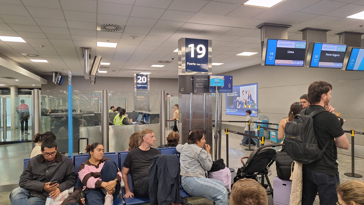 Cae la demanda de pasajes aéreos en el mundo en el mes de septiembre